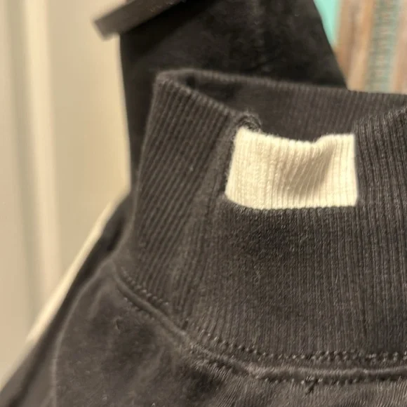 NWOT Free People Movement Sandstorm hoodie in black - L - Picture 13 of 13